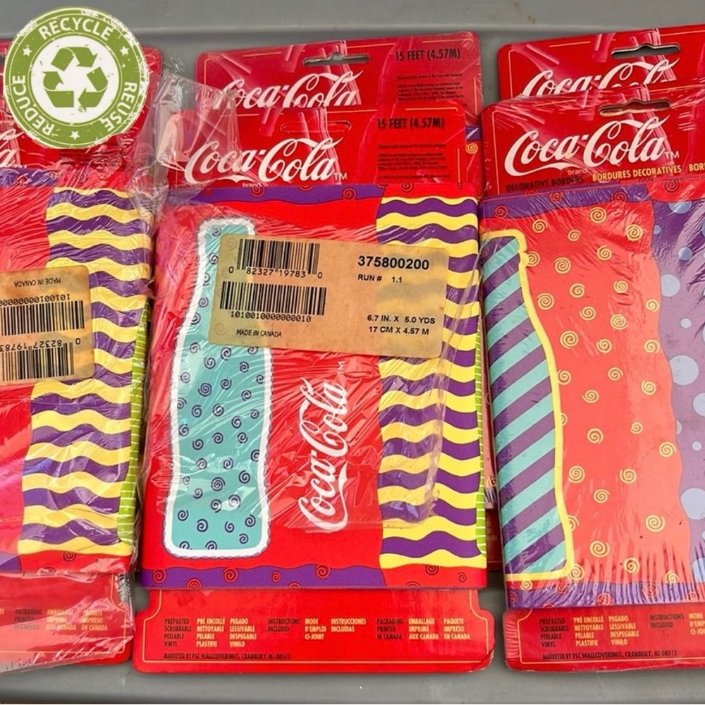 6 Package of Genuine Coke Bottles Colorful Pop Art Style Wall Paper Border VTg.
